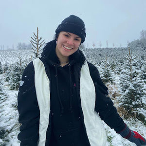 Meet your Posher, Hailey